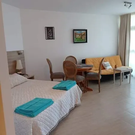 Quatro - South Pearl - Szozopol