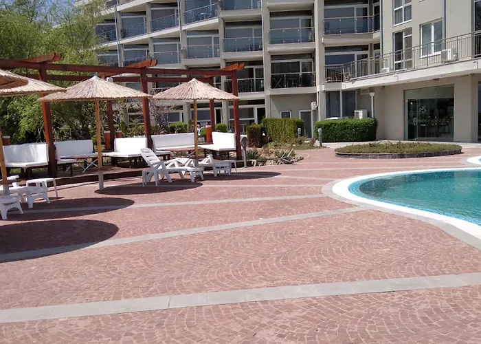 Quatro - South Pearl - Sosopol